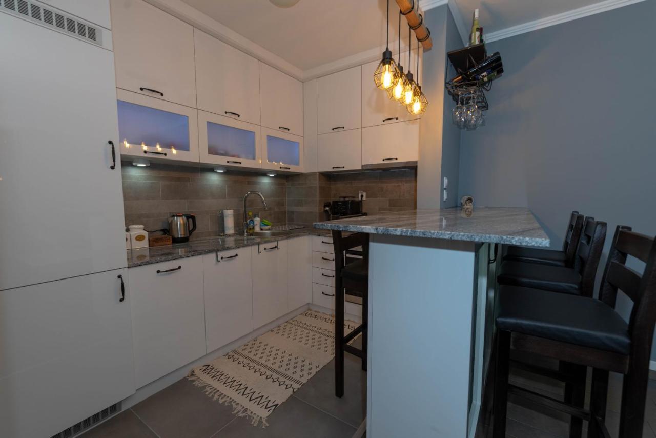 Athena Apartman Lukavica Buitenkant foto